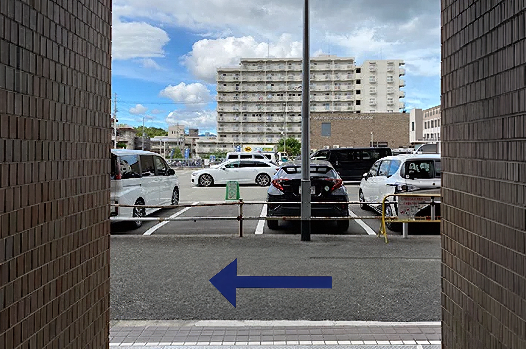 左方向を見たところ